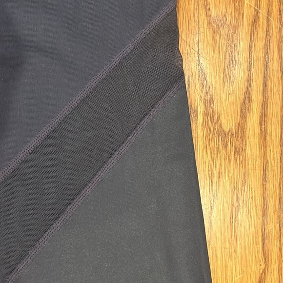 Gray Nike Capris! - Picture 5 of 5